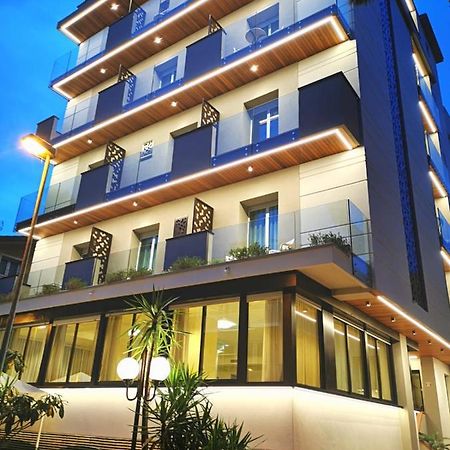 Hotel Cavalli 卡托利卡 外观 照片
